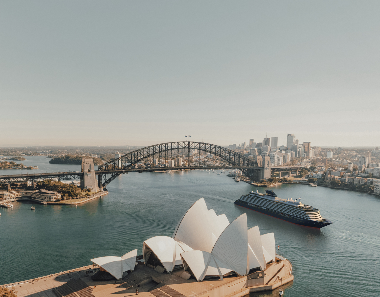 橫跨四大洲的海上壯遊