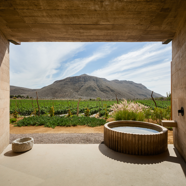 Paradero Hotel 的每間套房都享有隱密的生活空間和遼闊的賞景視野。