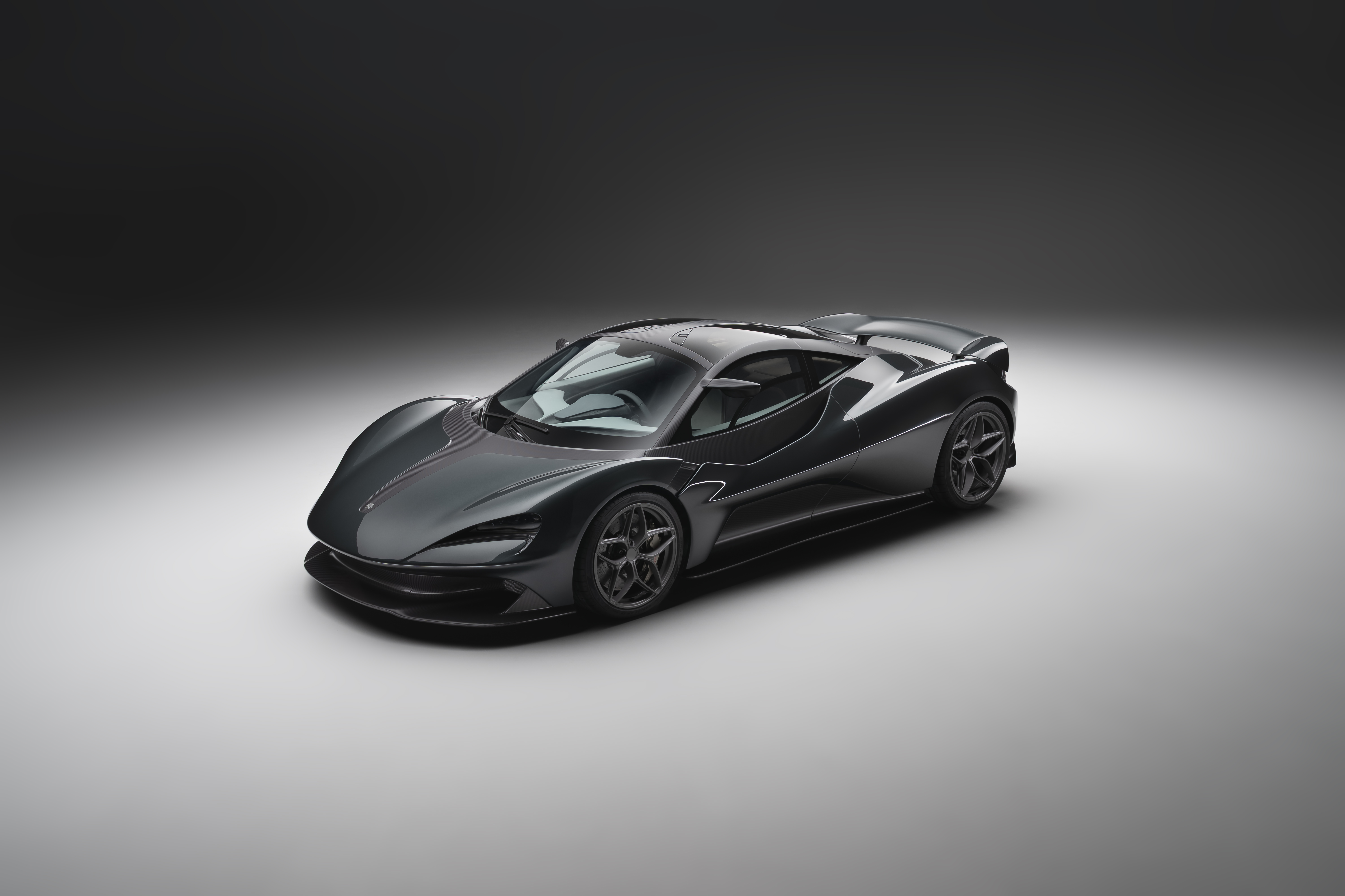 95-59 以 1995 年的 Le Mans 冠軍車為發想，限量發行 59 部。