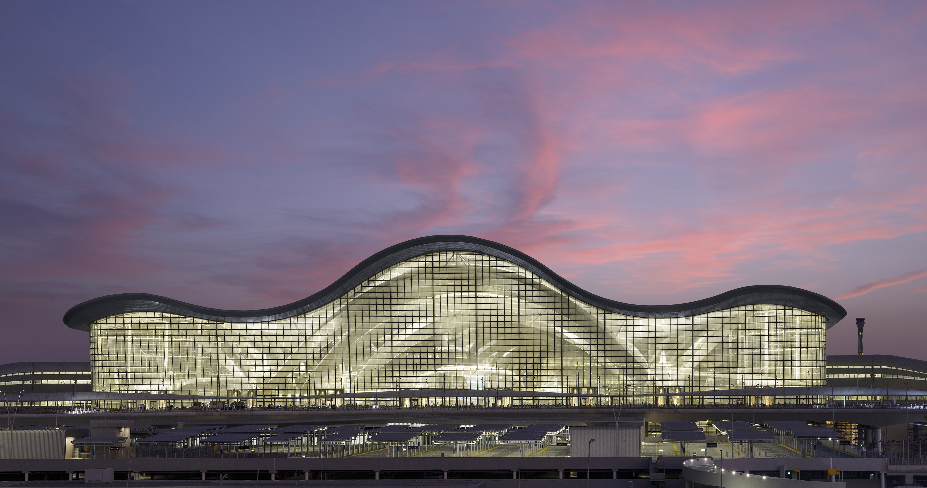 Aviation Reimagined：New Horizons at Zayed International Airport 天際航城新視界 - X 形沙丘美感高效並存