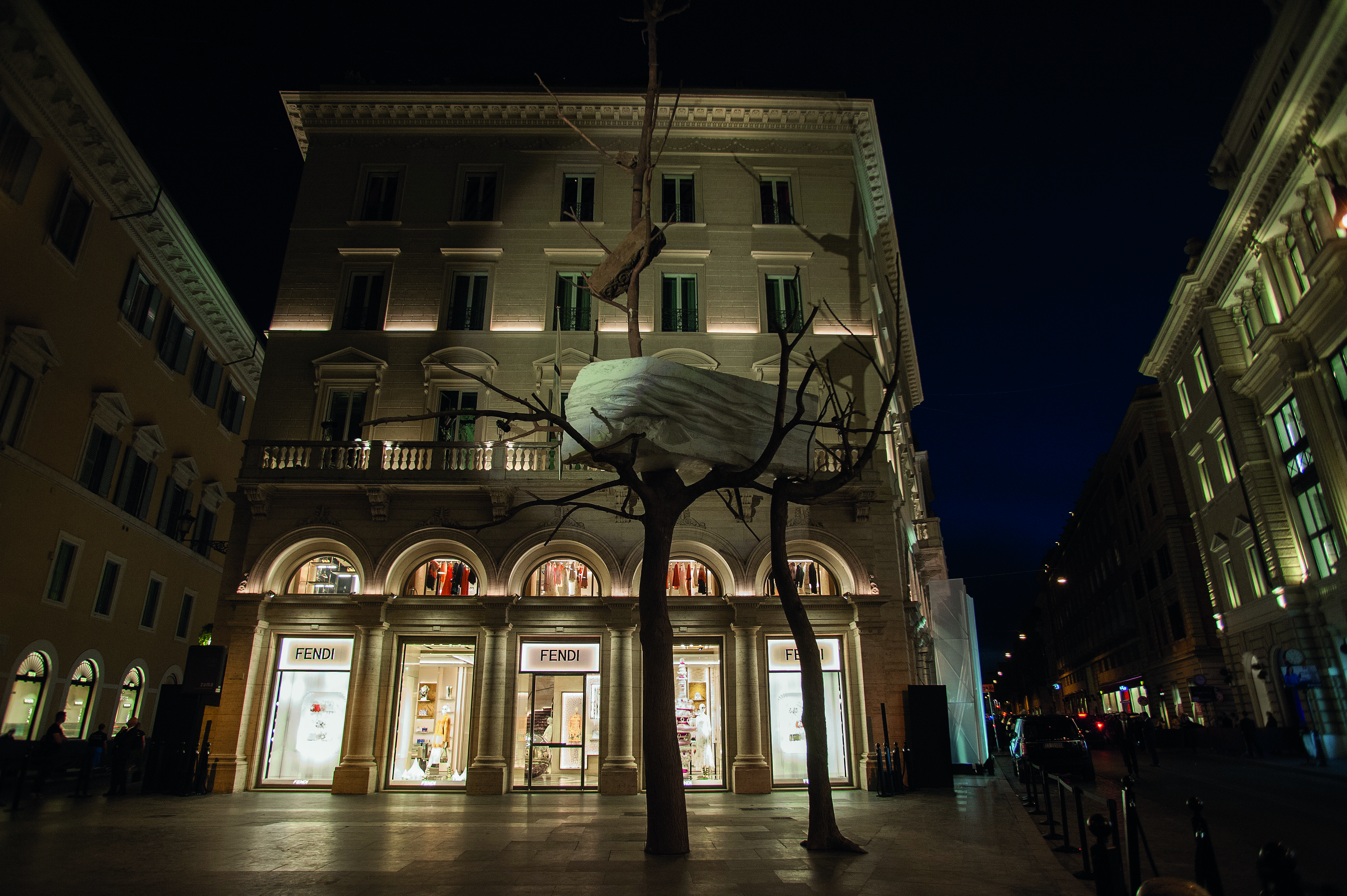 向永恆之城致敬